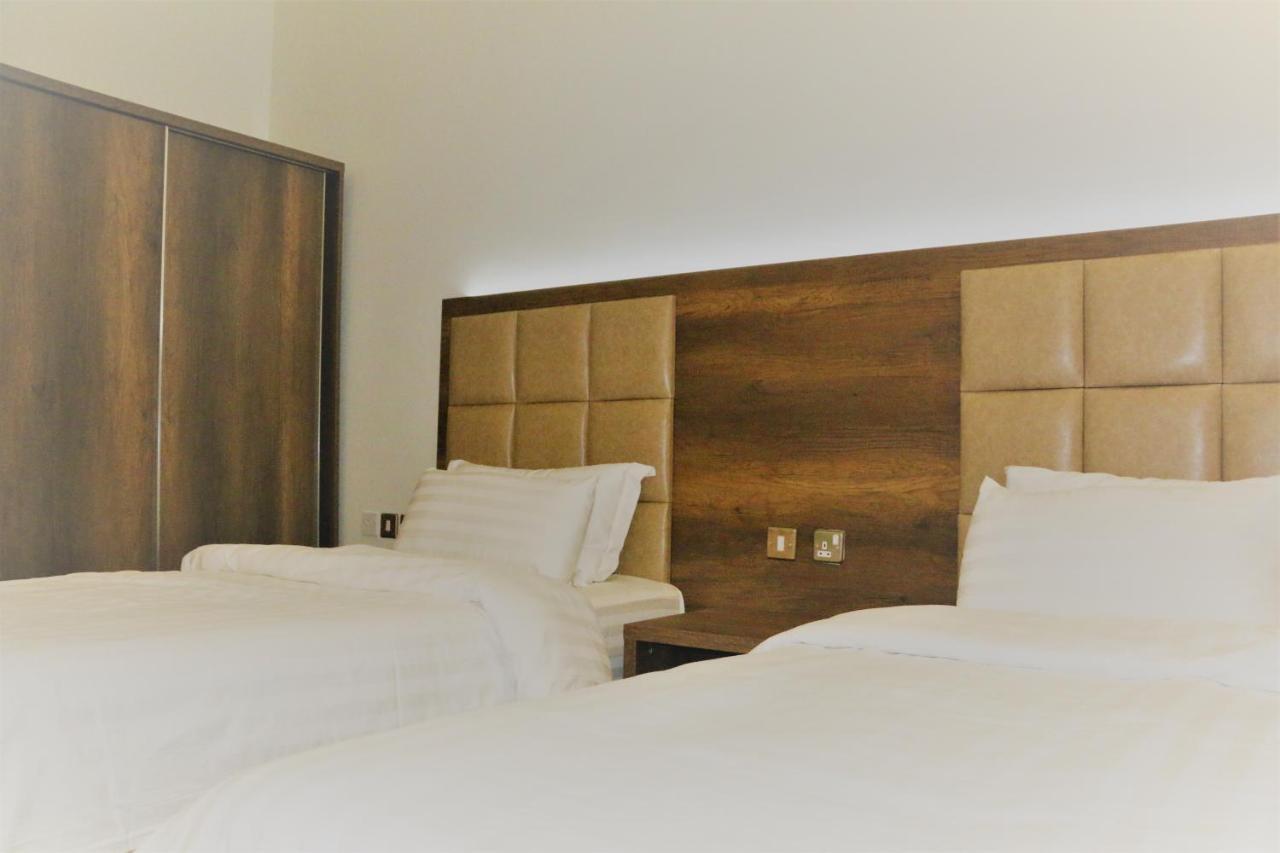 אל בוראיימי Al Deafah Hotel Apartment الضيافة للشقق الفندقية מראה חיצוני תמונה
